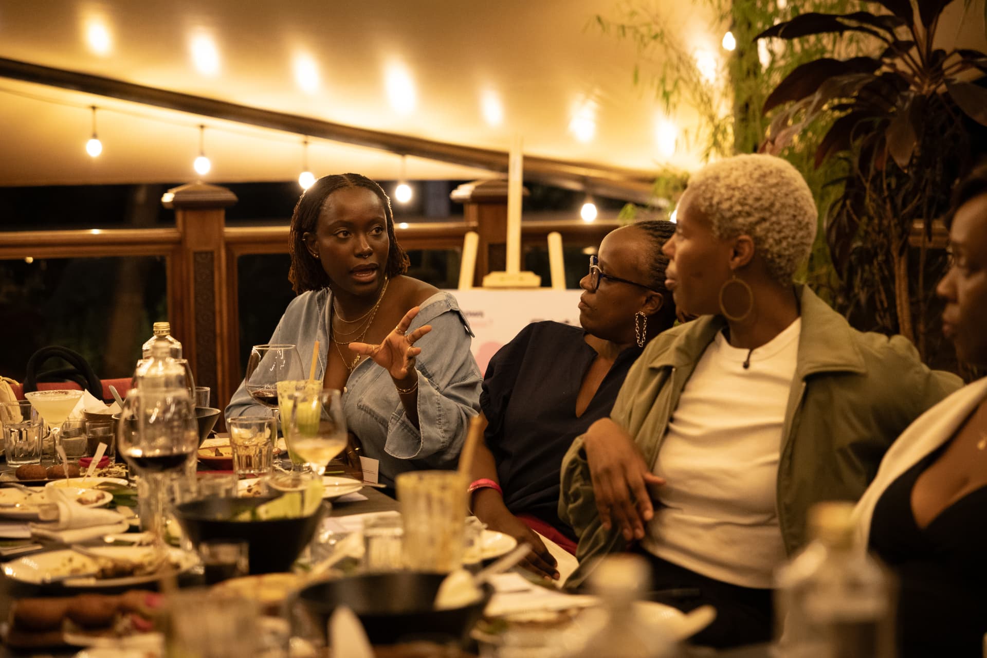 Founders in conversation at the Founders Table dinner